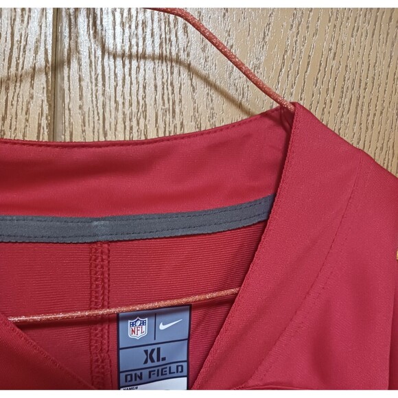 Patrick Mahomes (Nike)-(Chiefs)-(Jersey)-(Red)-(Pre-owned)-(Size XL)-$100.00 - Picture 7 of 9